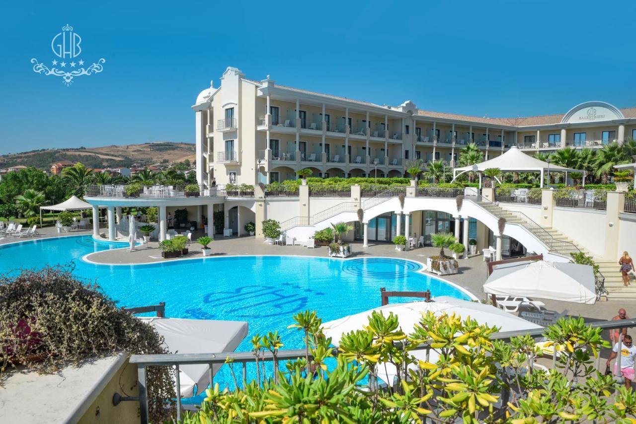 Grand Hotel Balestrieri Torre Melissa Eksteriør billede
